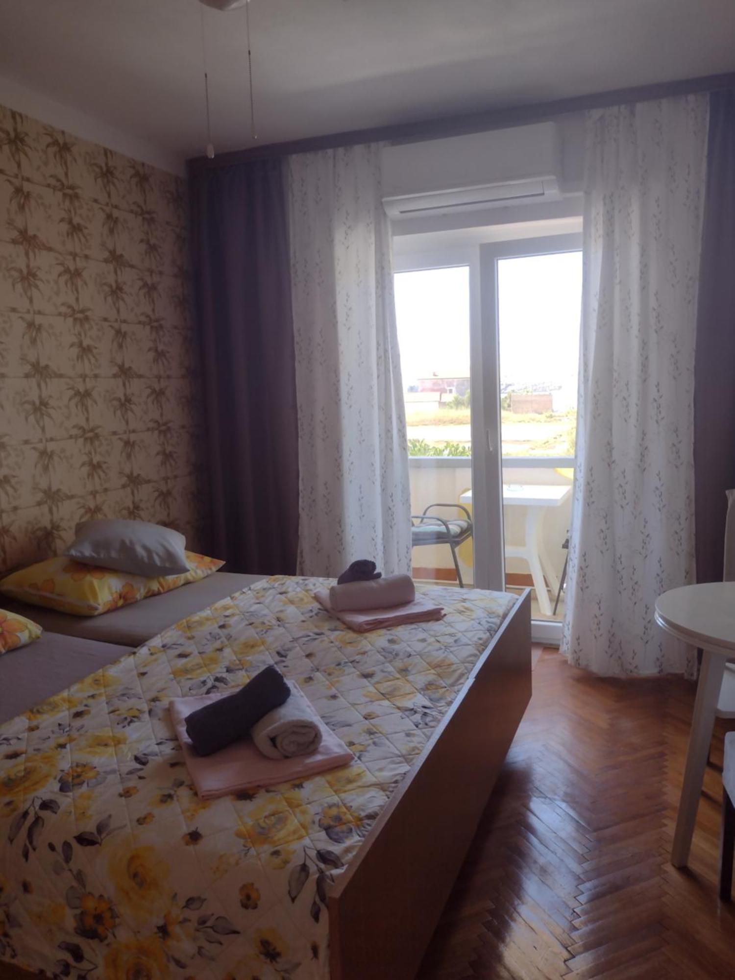 Apartmani Alen Dinjiška Екстериор снимка
